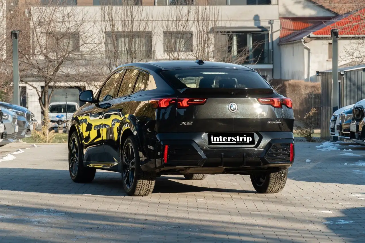 BMW X2 6