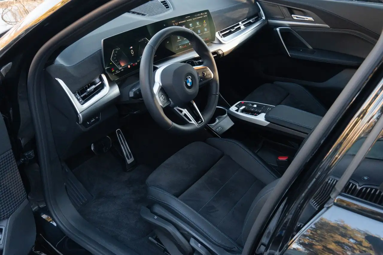 BMW X2 11