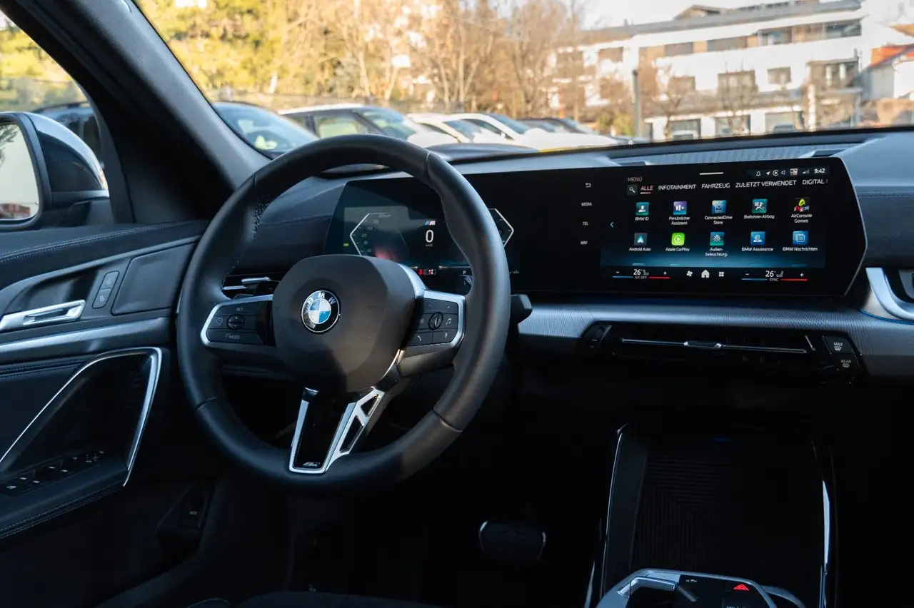 BMW X2 16