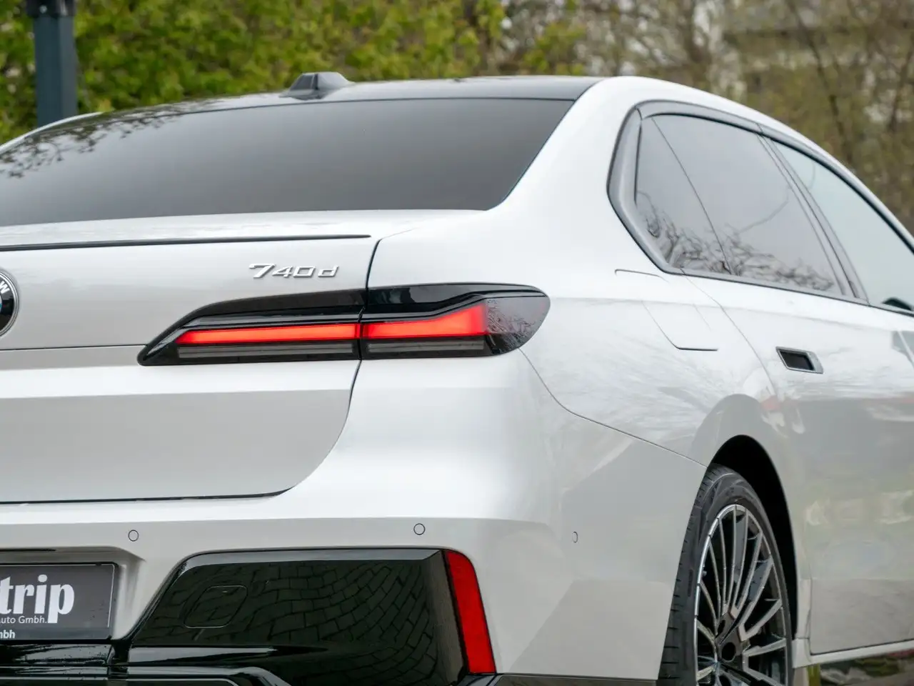 BMW 740 8