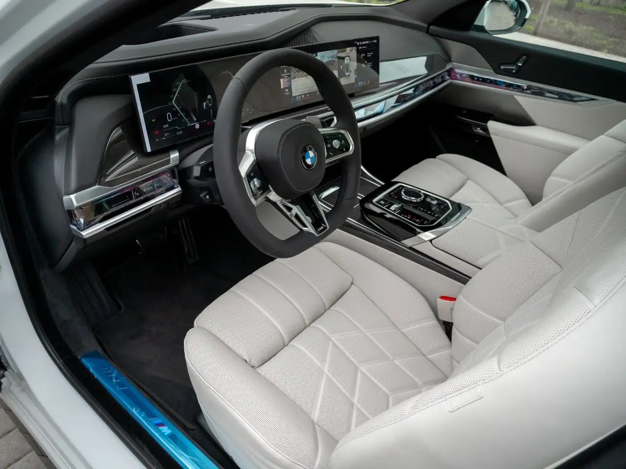 BMW 740 11