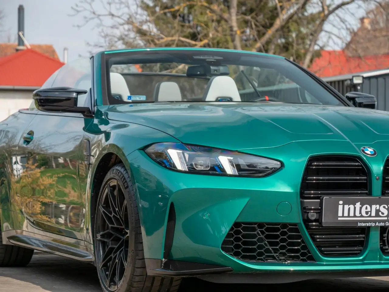 BMW M4 9