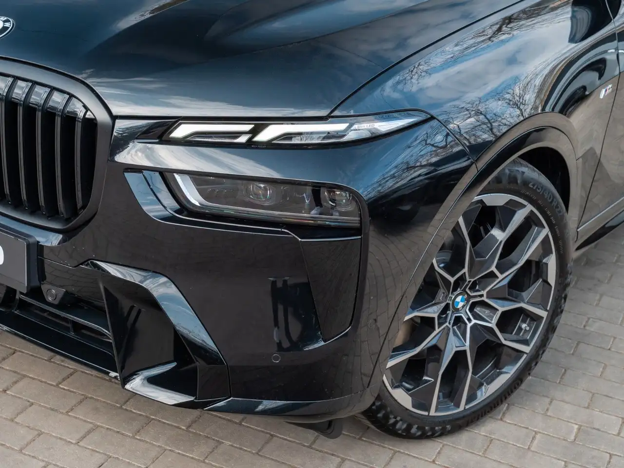 BMW X7 8