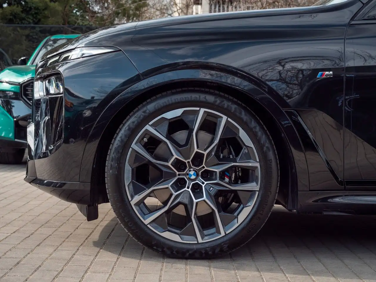 BMW X7 9