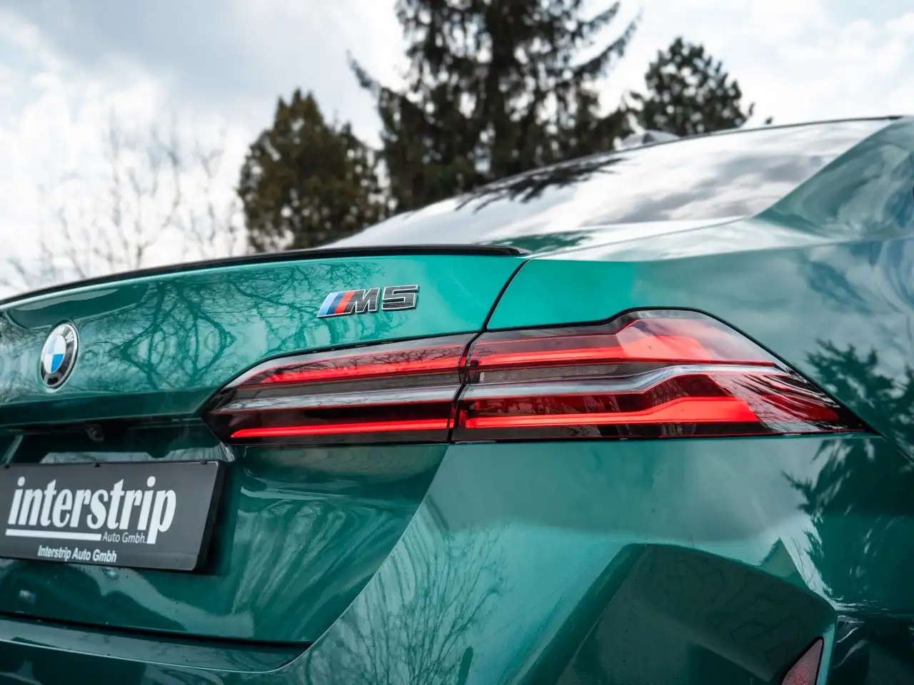 BMW M5 7