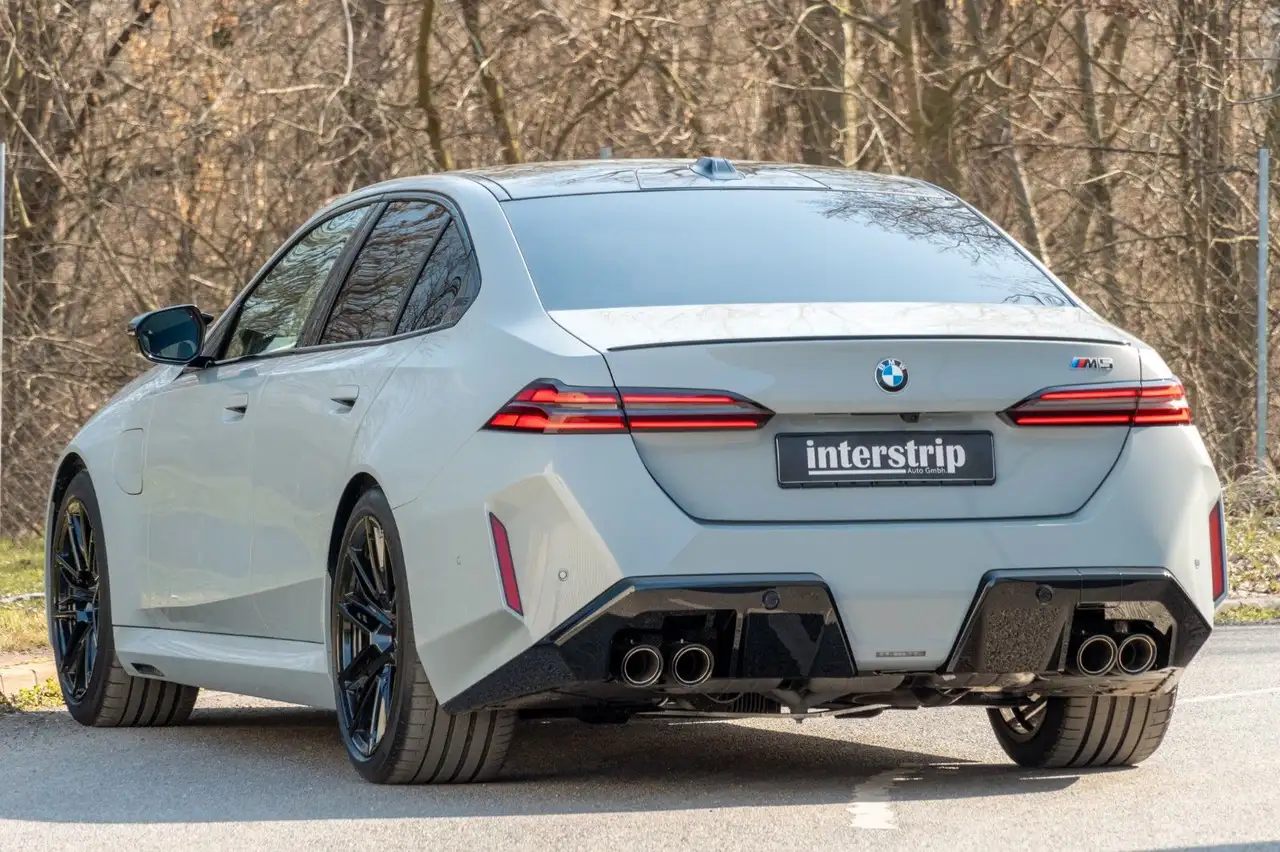 BMW M5 2026 4