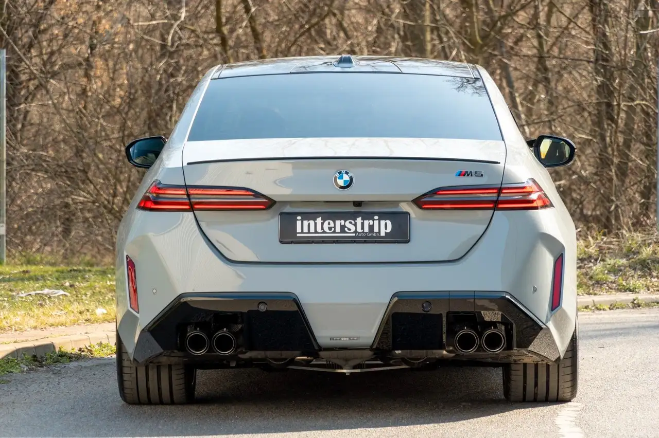 BMW M5 2026 5