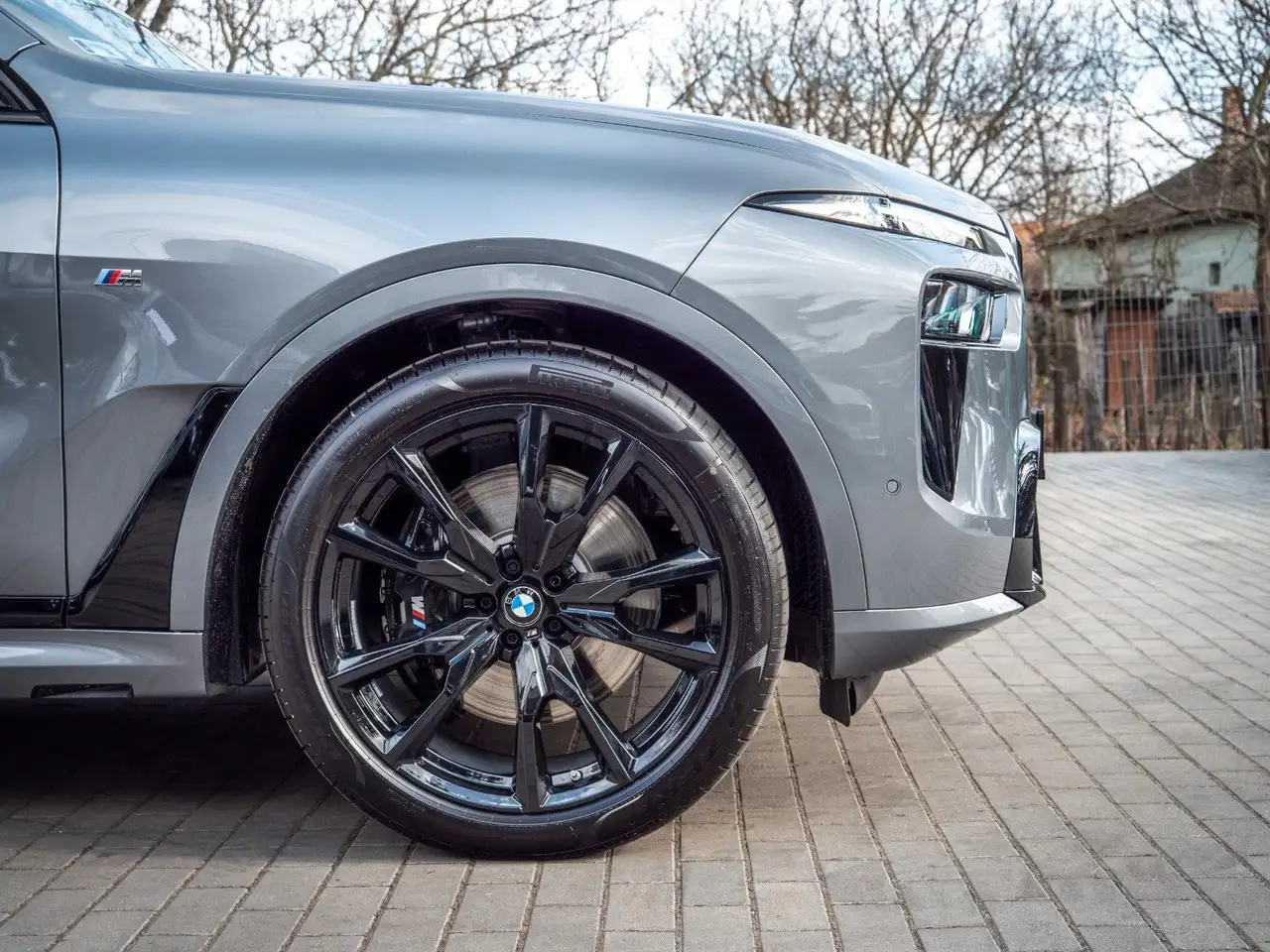 BMW X7 8