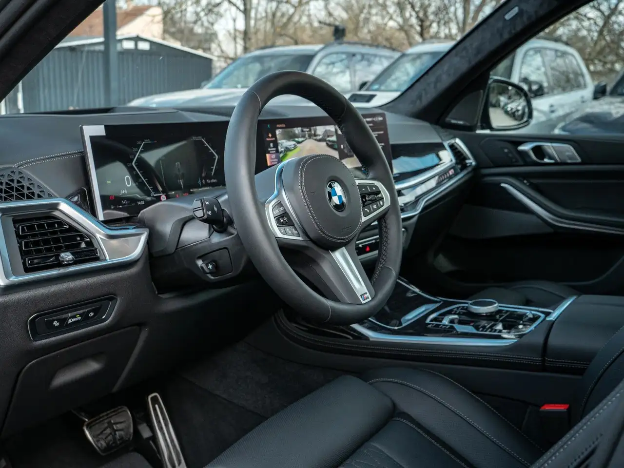 BMW X7 11