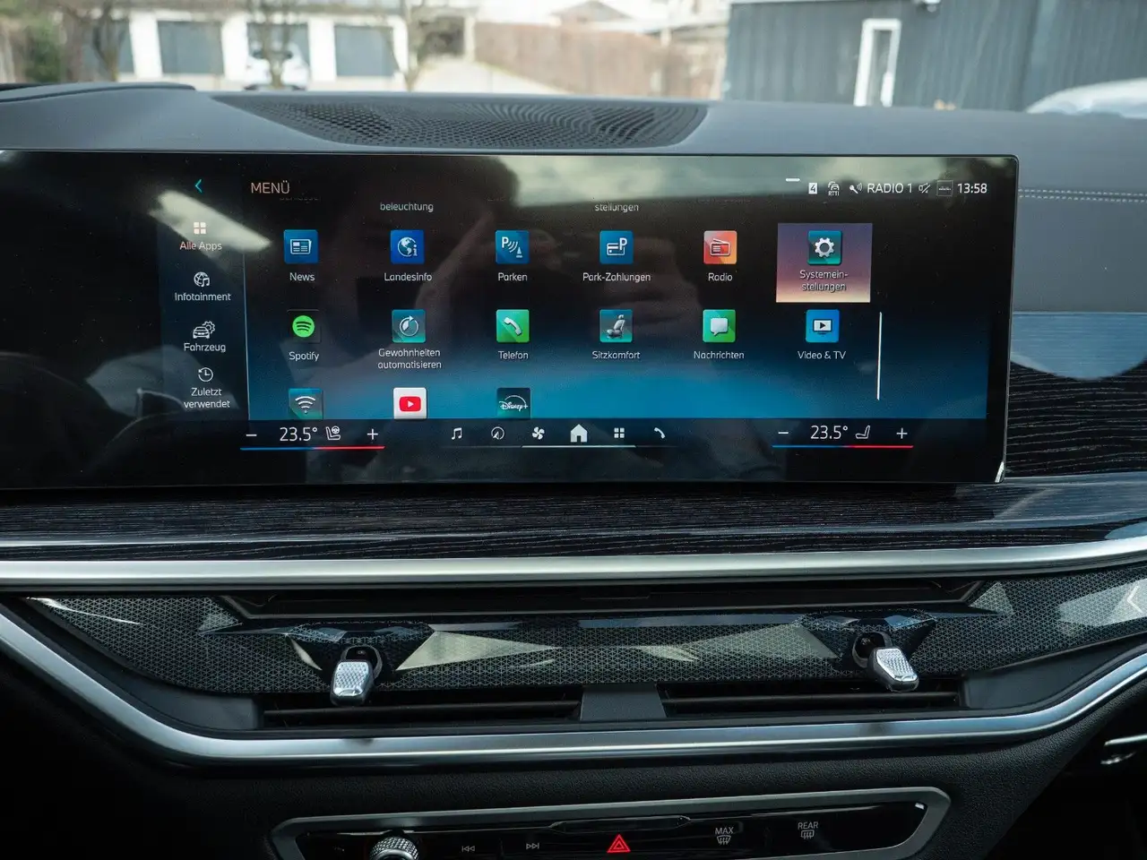 BMW X7 16