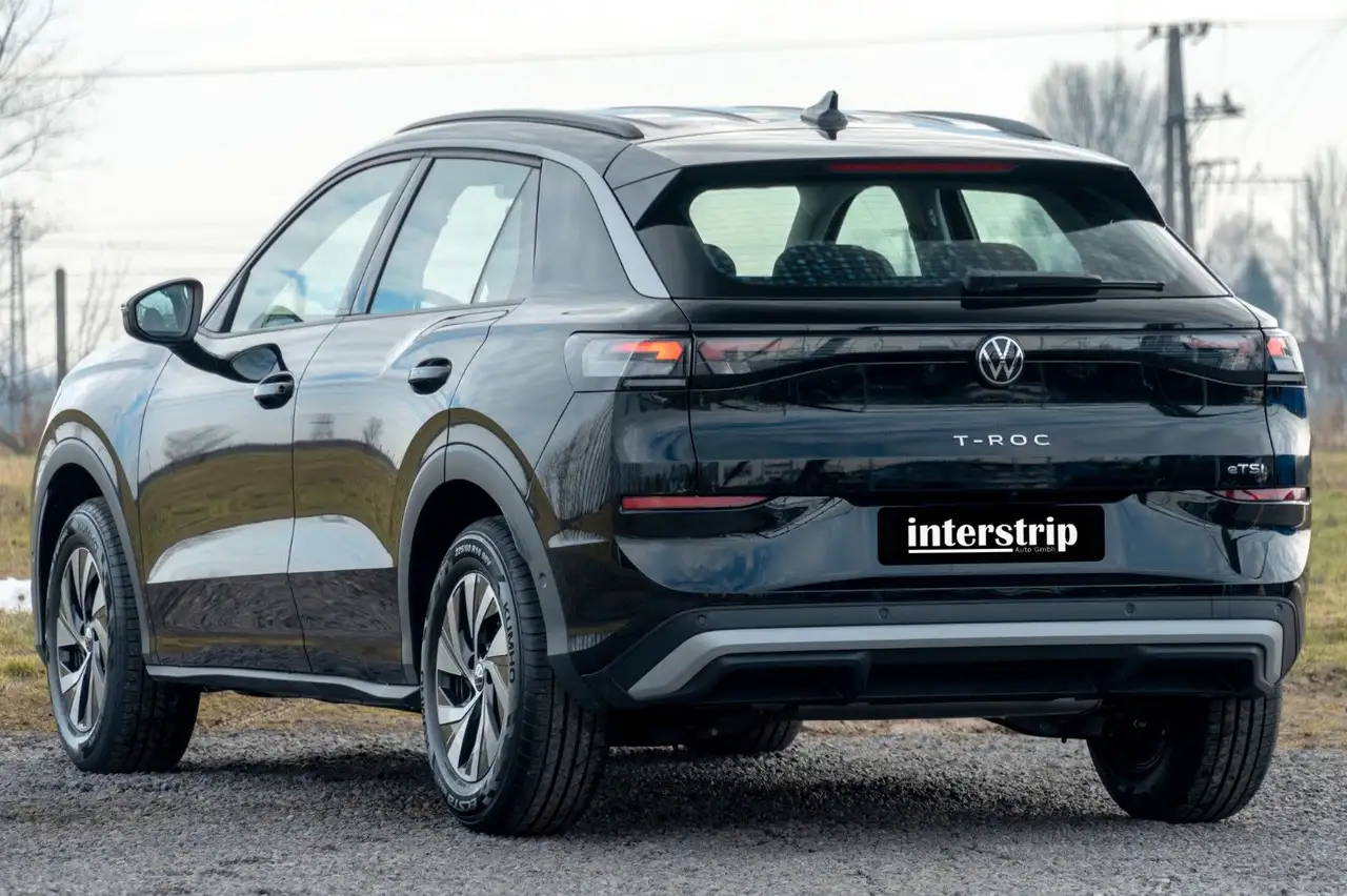 Volkswagen T-Roc 4