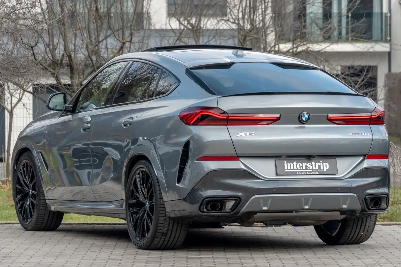 BMW X6 4
