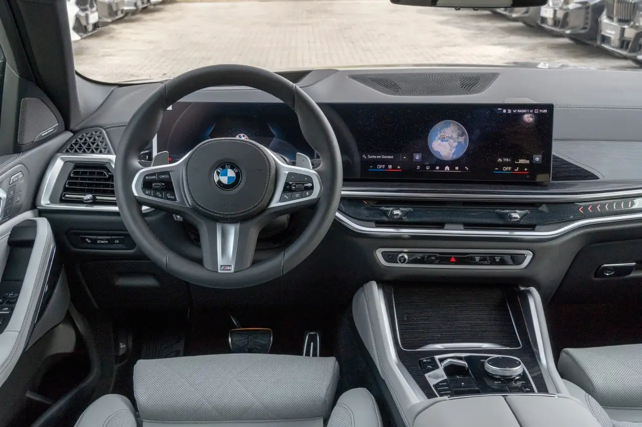 BMW X6 13
