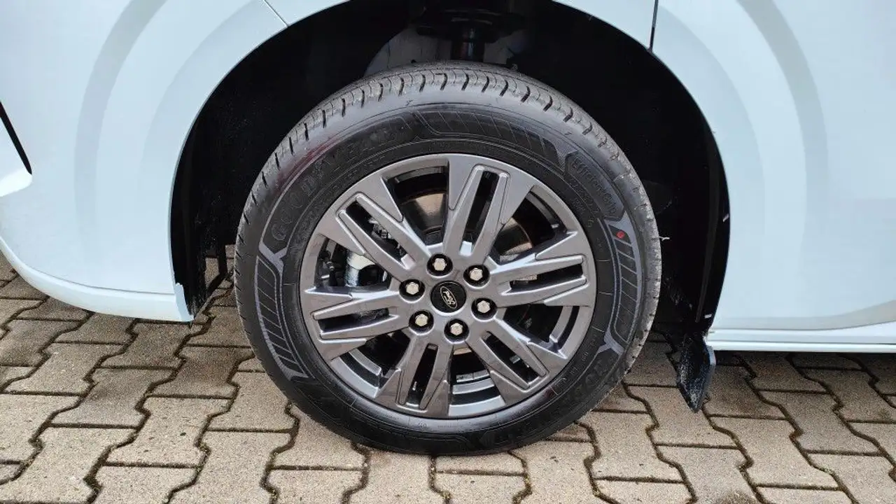 Ford Transit 4