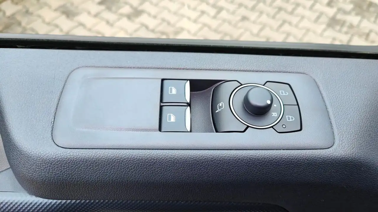 Ford Transit 10