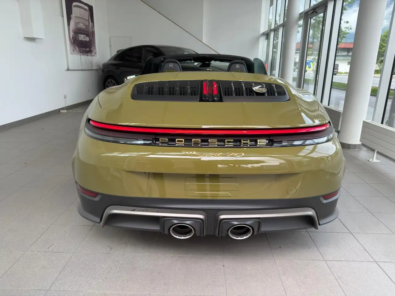 Porsche 992 911 3