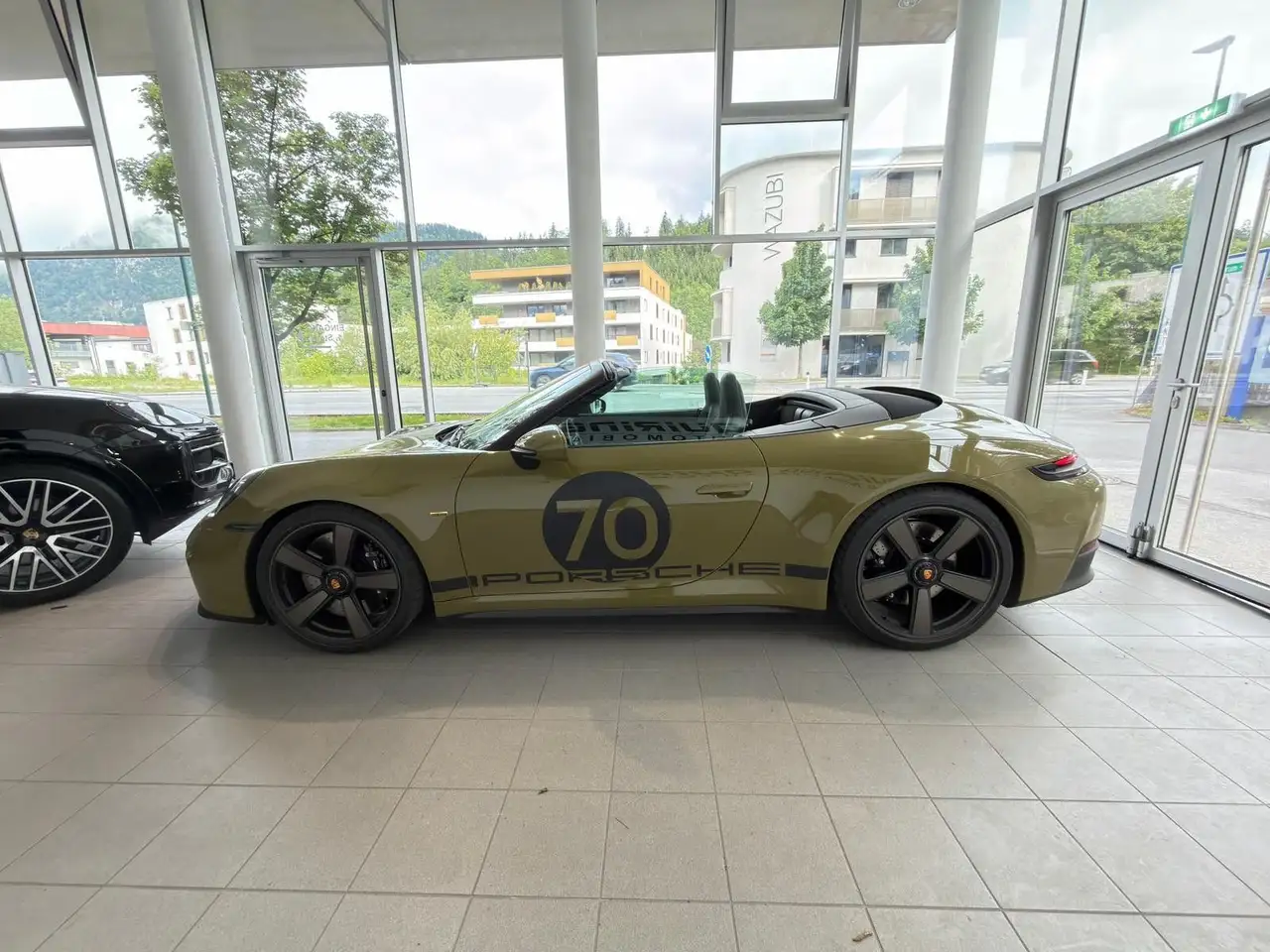 Porsche 992 911 7