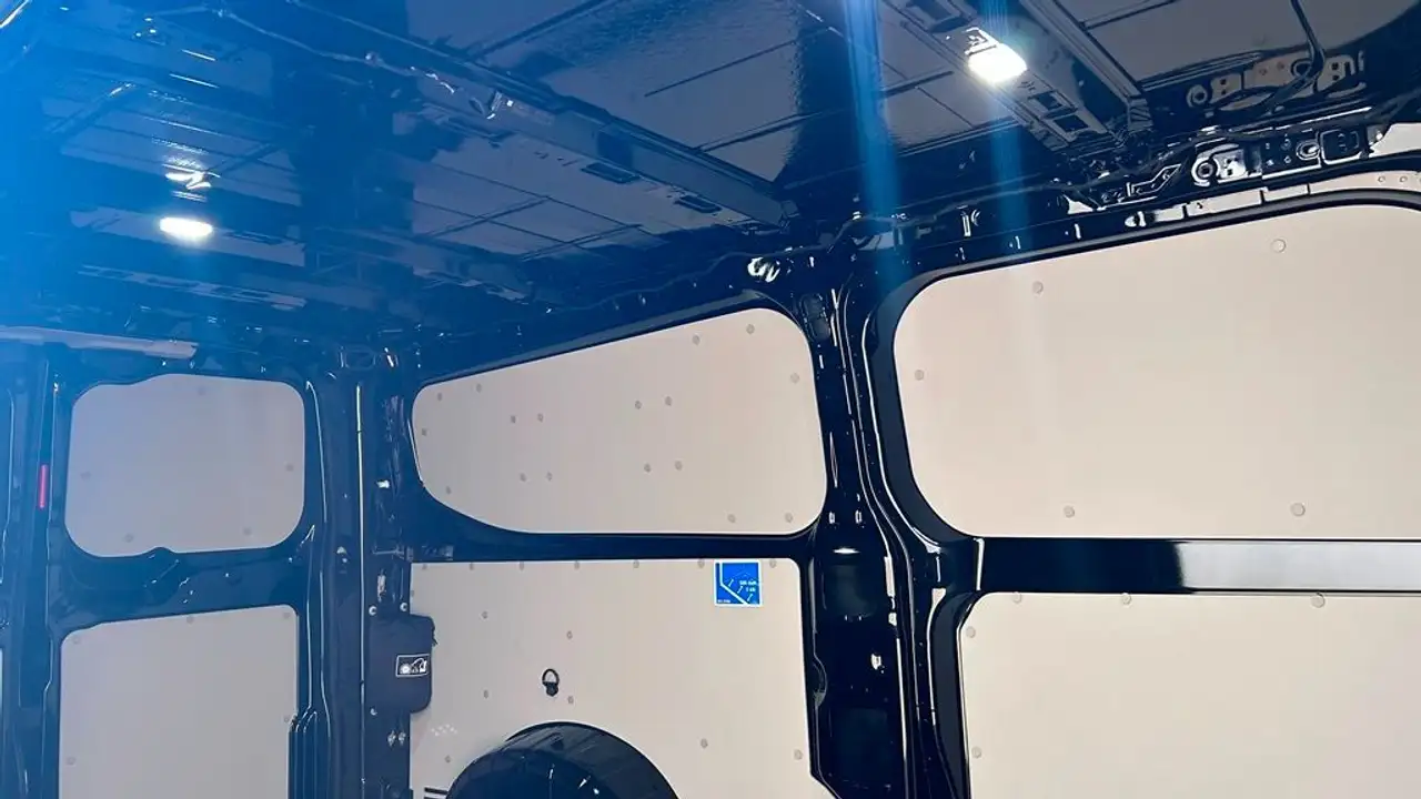 Ford Transit 4