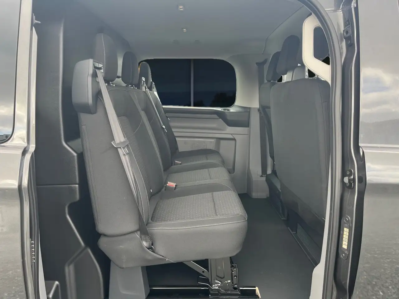 Ford Transit 8