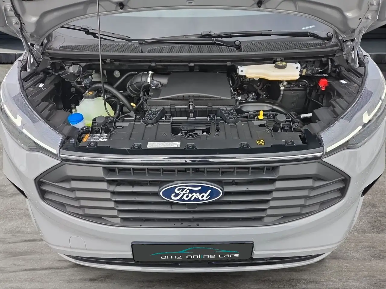Ford Transit 8