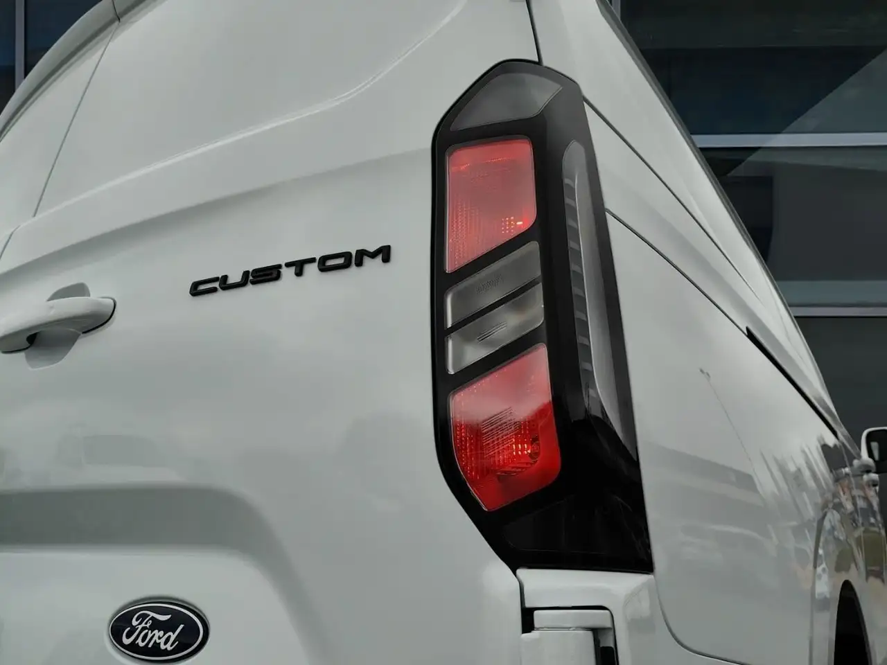 Ford Transit 7