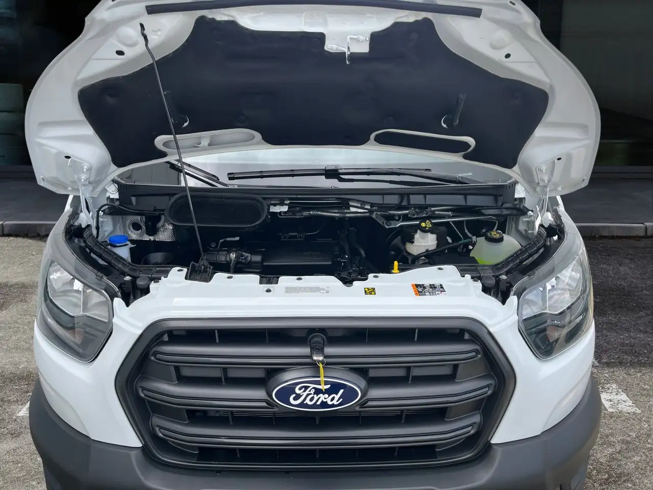 Ford Transit 350 9