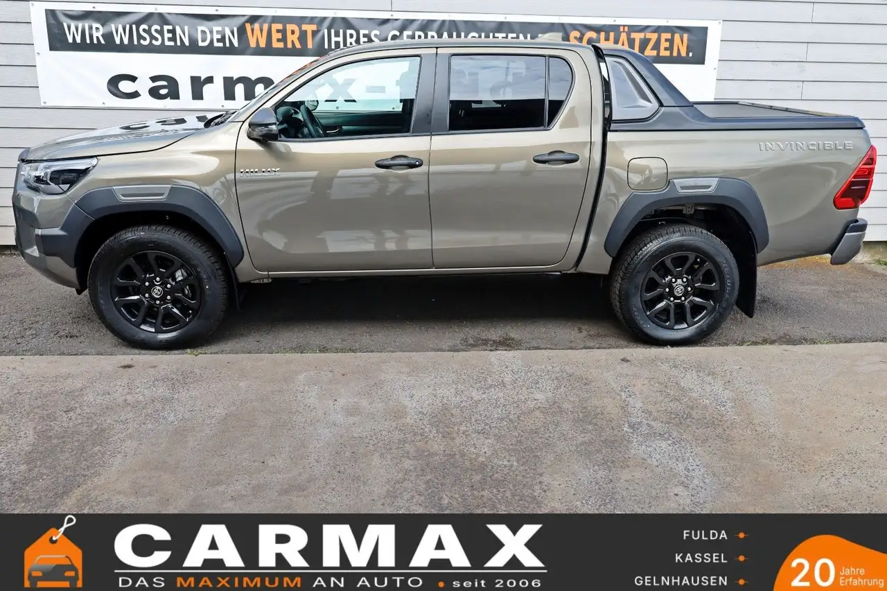 Toyota Hilux 14