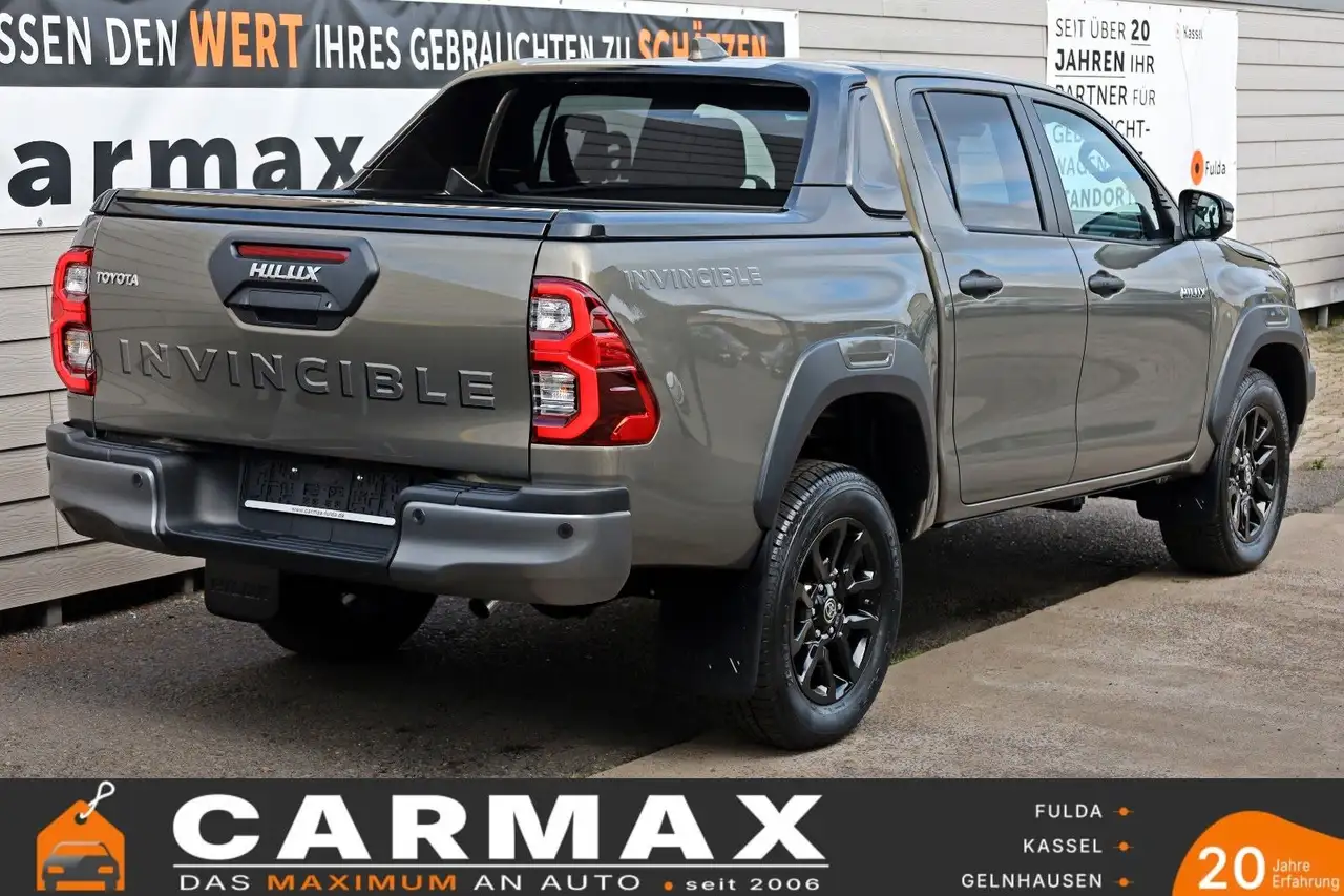 Toyota Hilux 15
