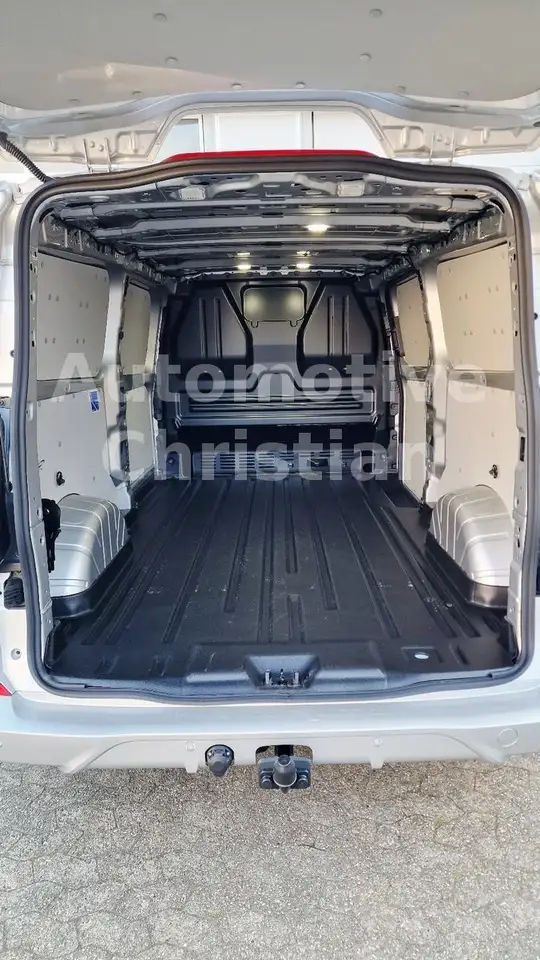 Ford Transit 14
