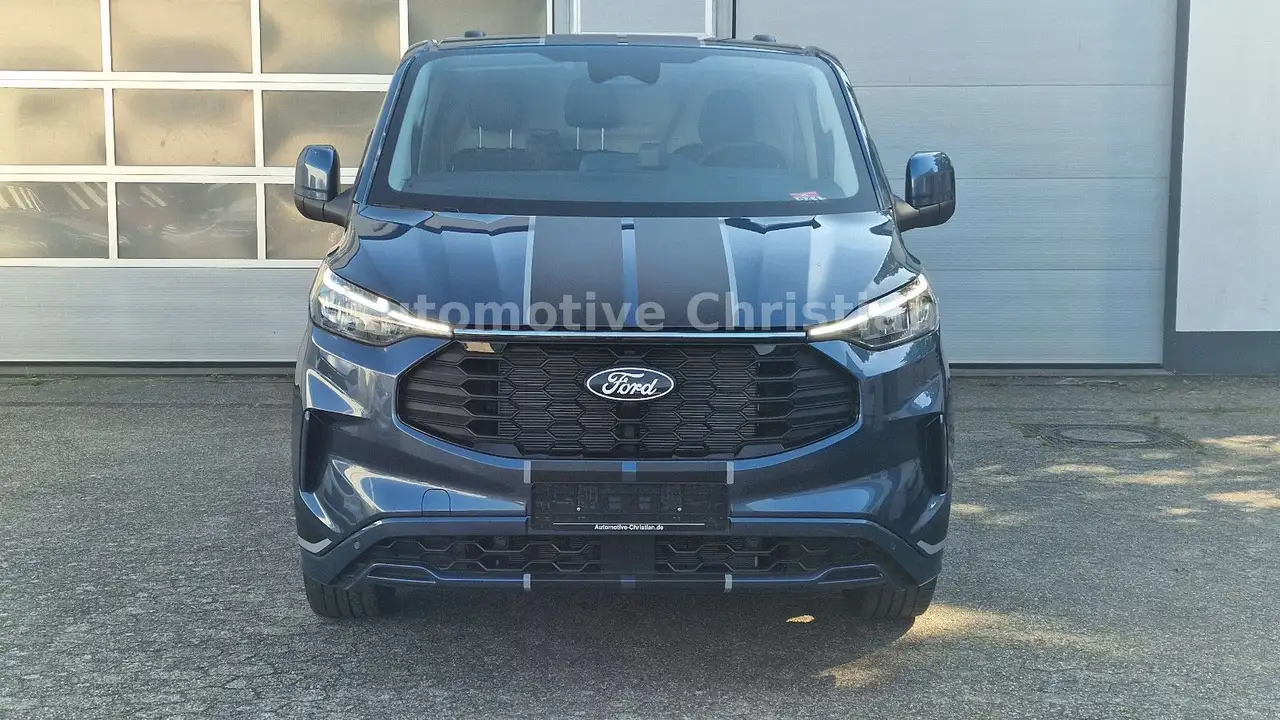 Ford Transit 7