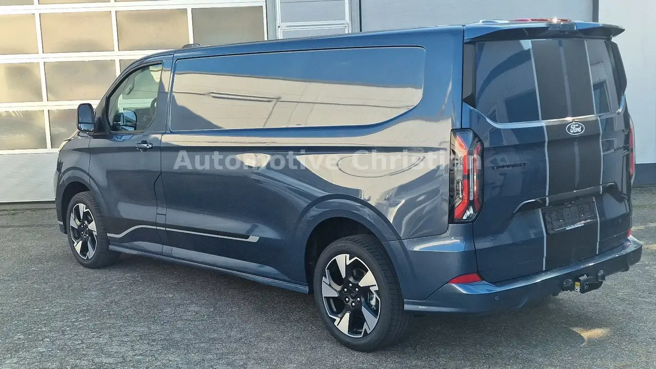 Ford Transit 11