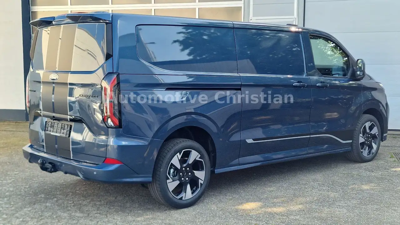 Ford Transit 12