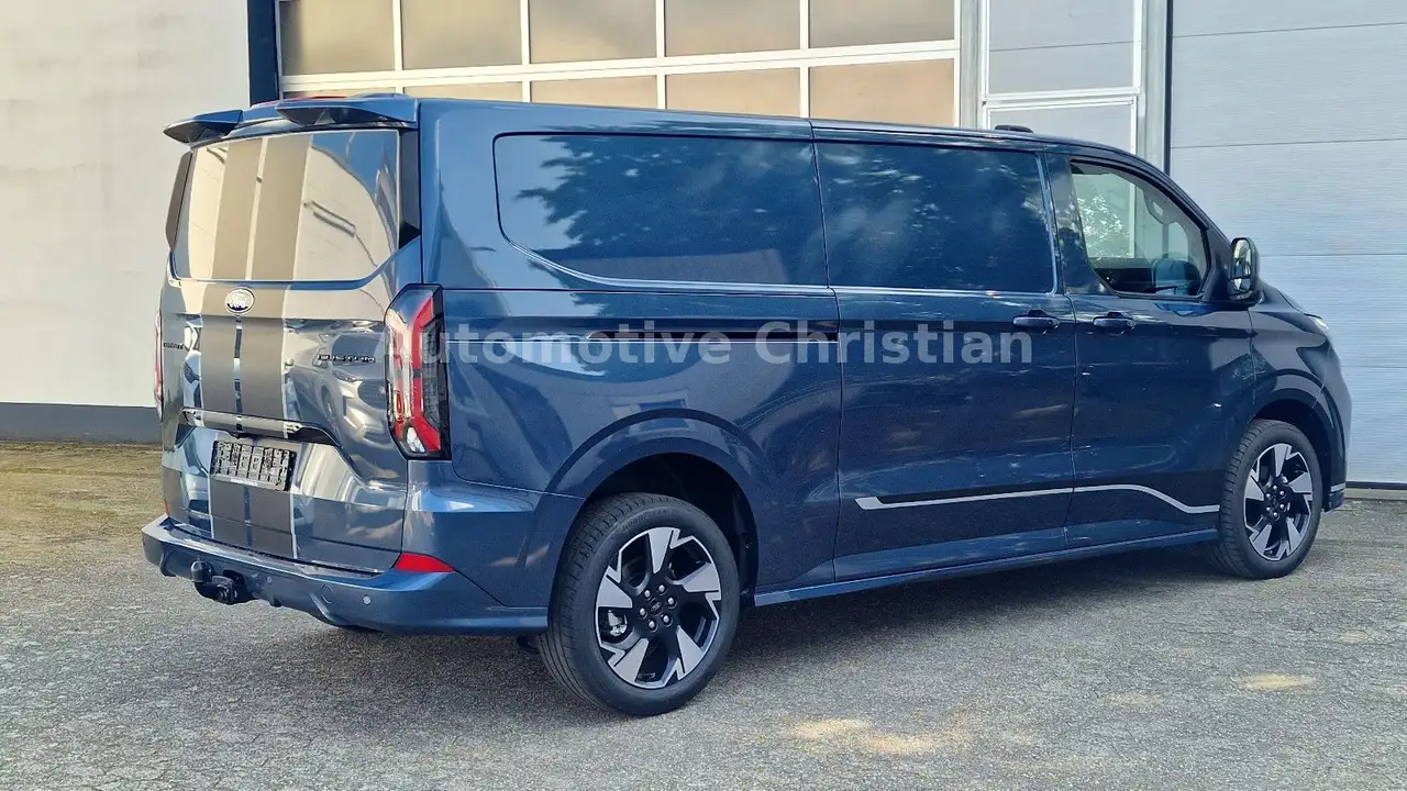 Ford Transit 13