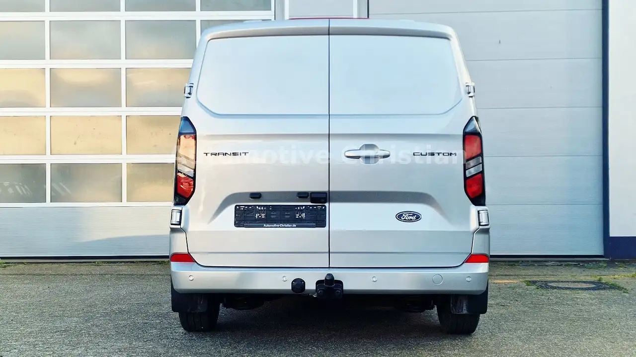 Ford Transit 10