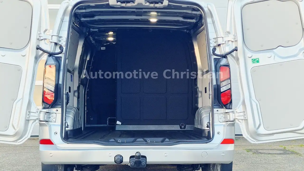 Ford Transit 11