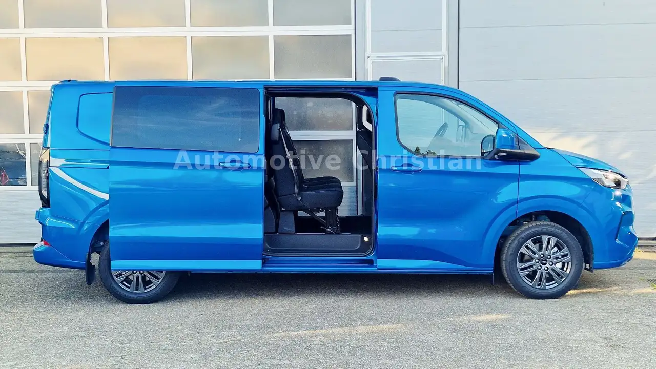 Ford Transit 7