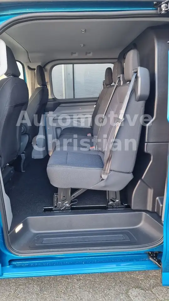 Ford Transit 12