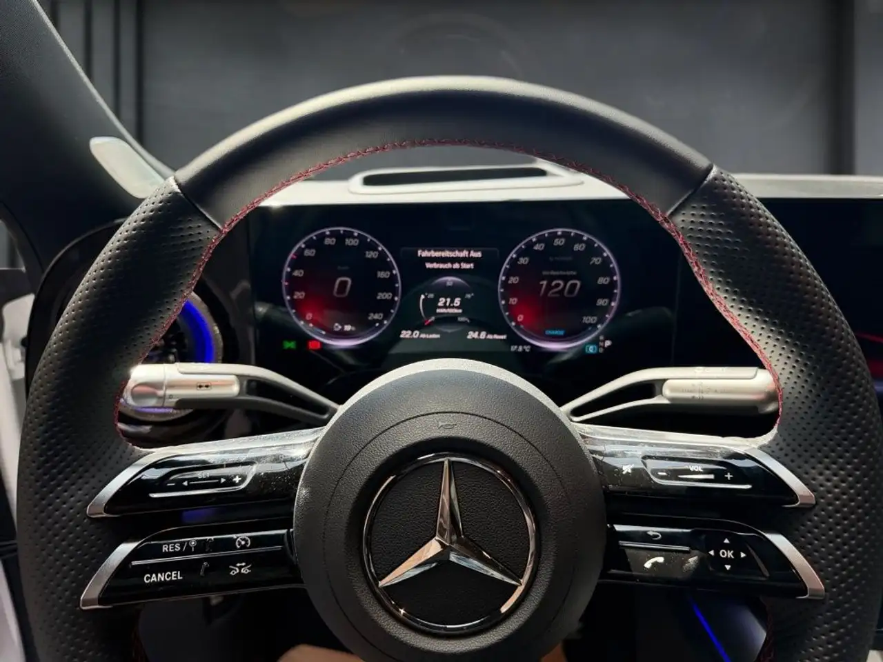 Mercedes-Benz CLA 350 6