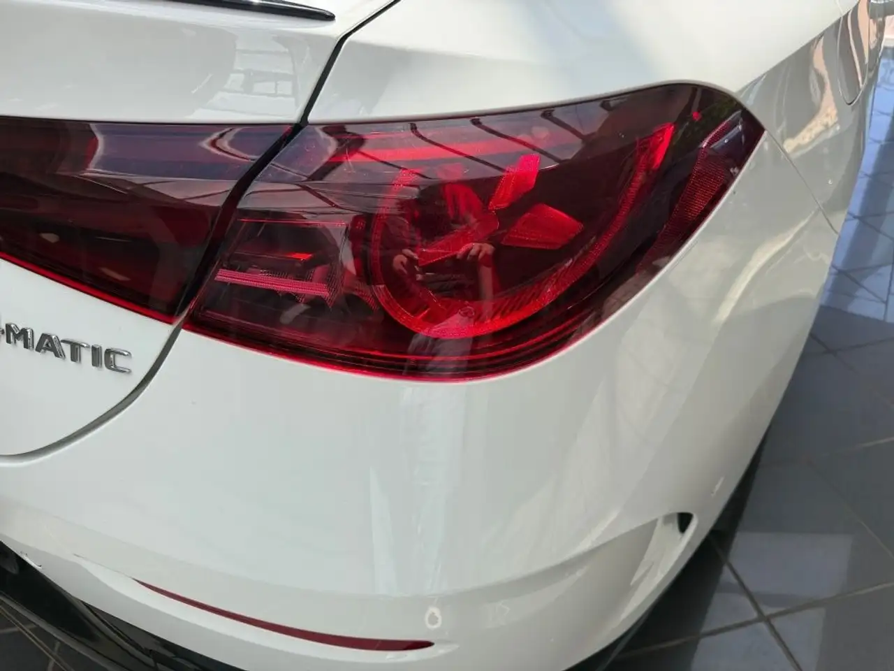 Mercedes-Benz CLA 350 9