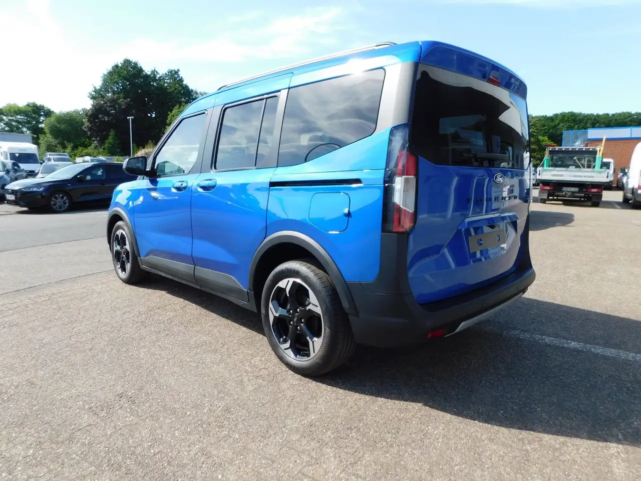 Ford Tourneo 7