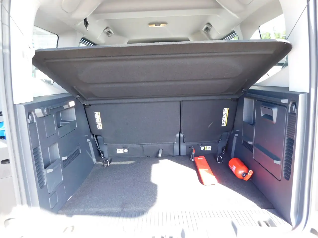 Ford Tourneo 12