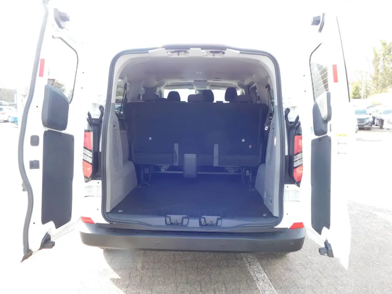 Ford Transit 10