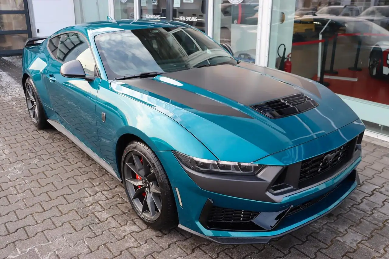 Ford Mustang 2