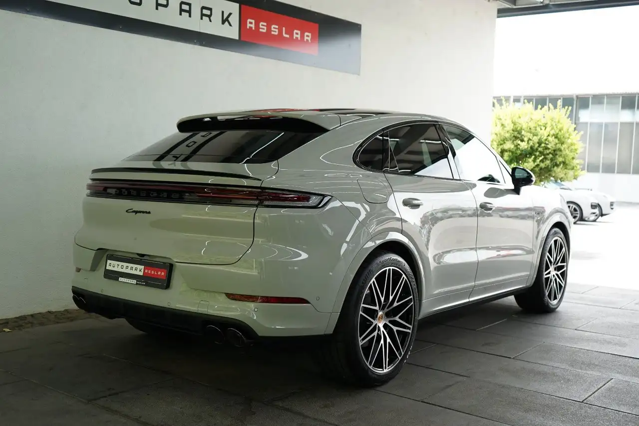 Porsche Cayenne 3