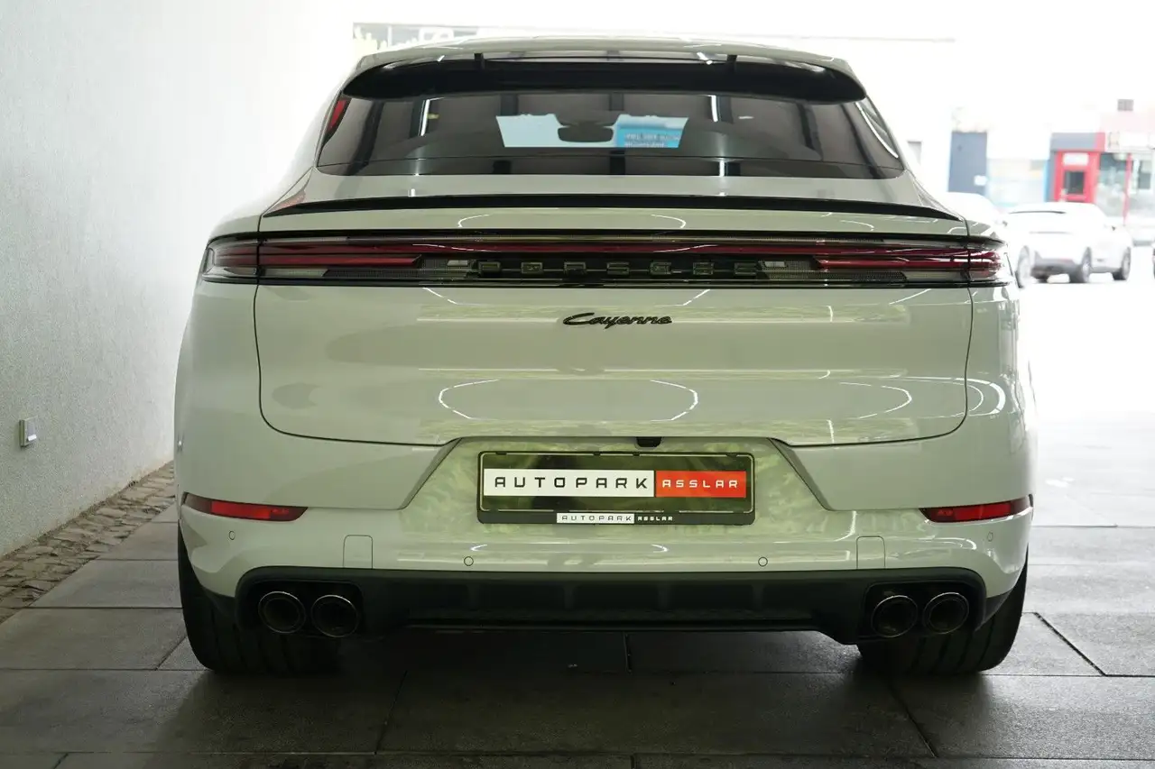 Porsche Cayenne 4