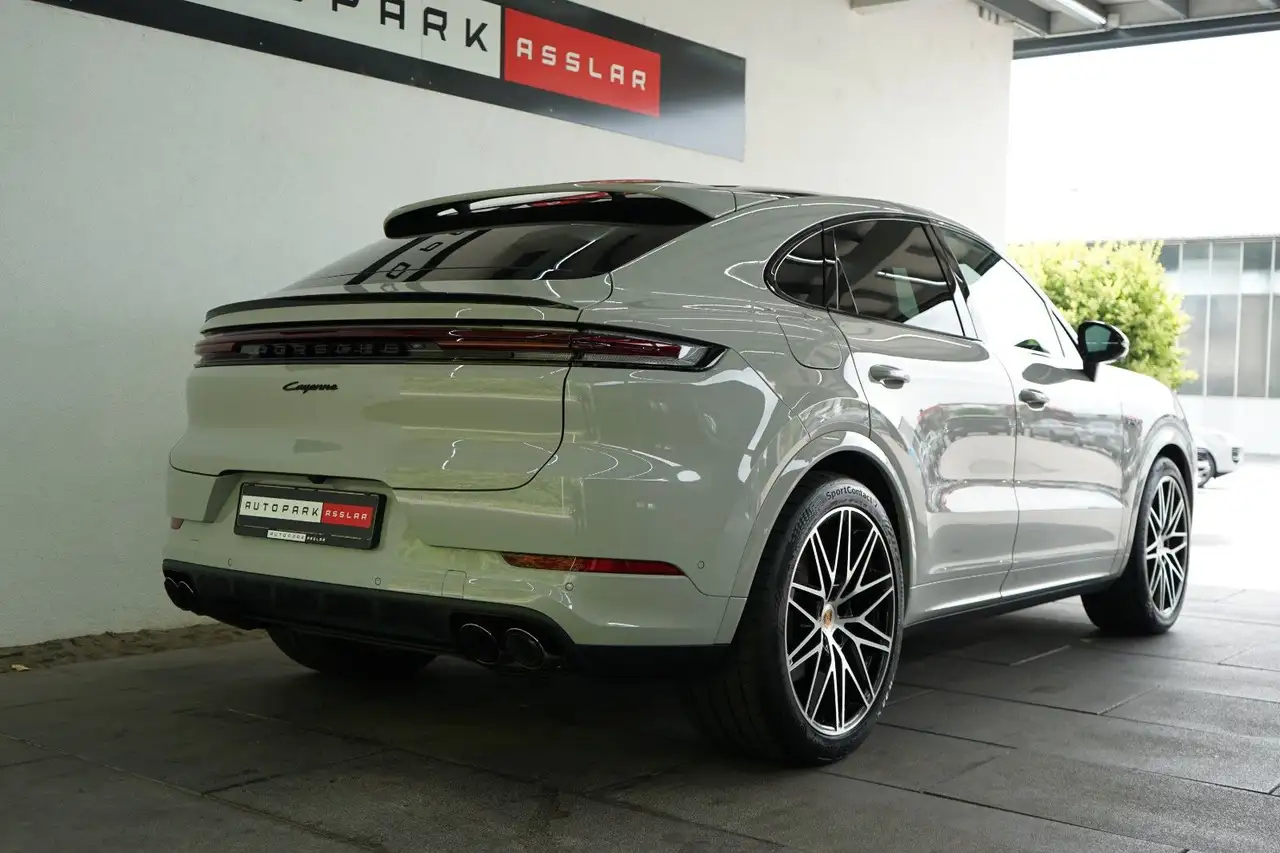 Porsche Cayenne 6