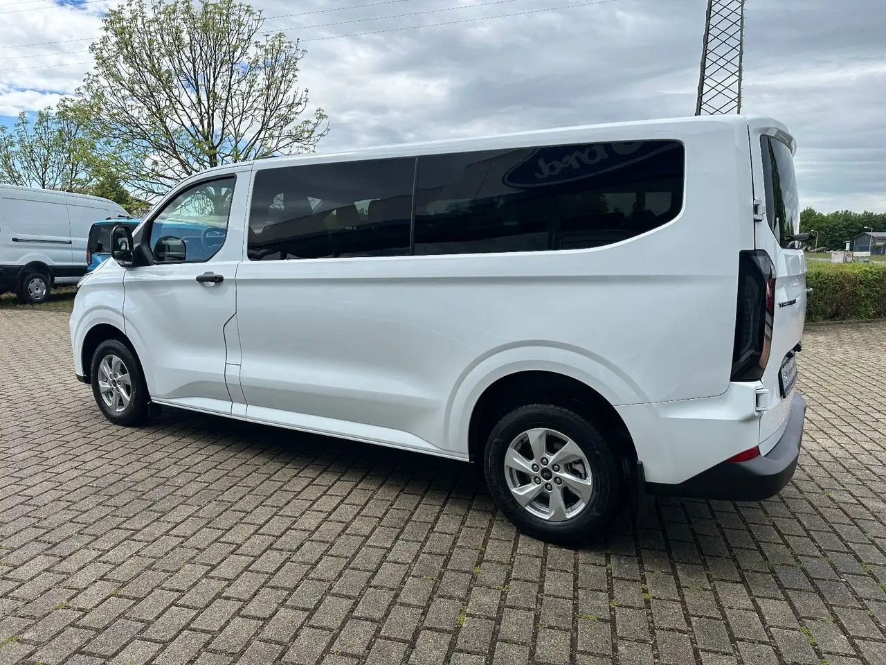 Ford Transit 7