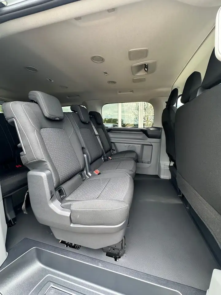Ford Transit 12