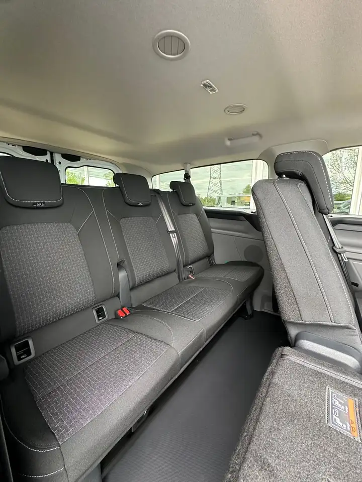 Ford Transit 13