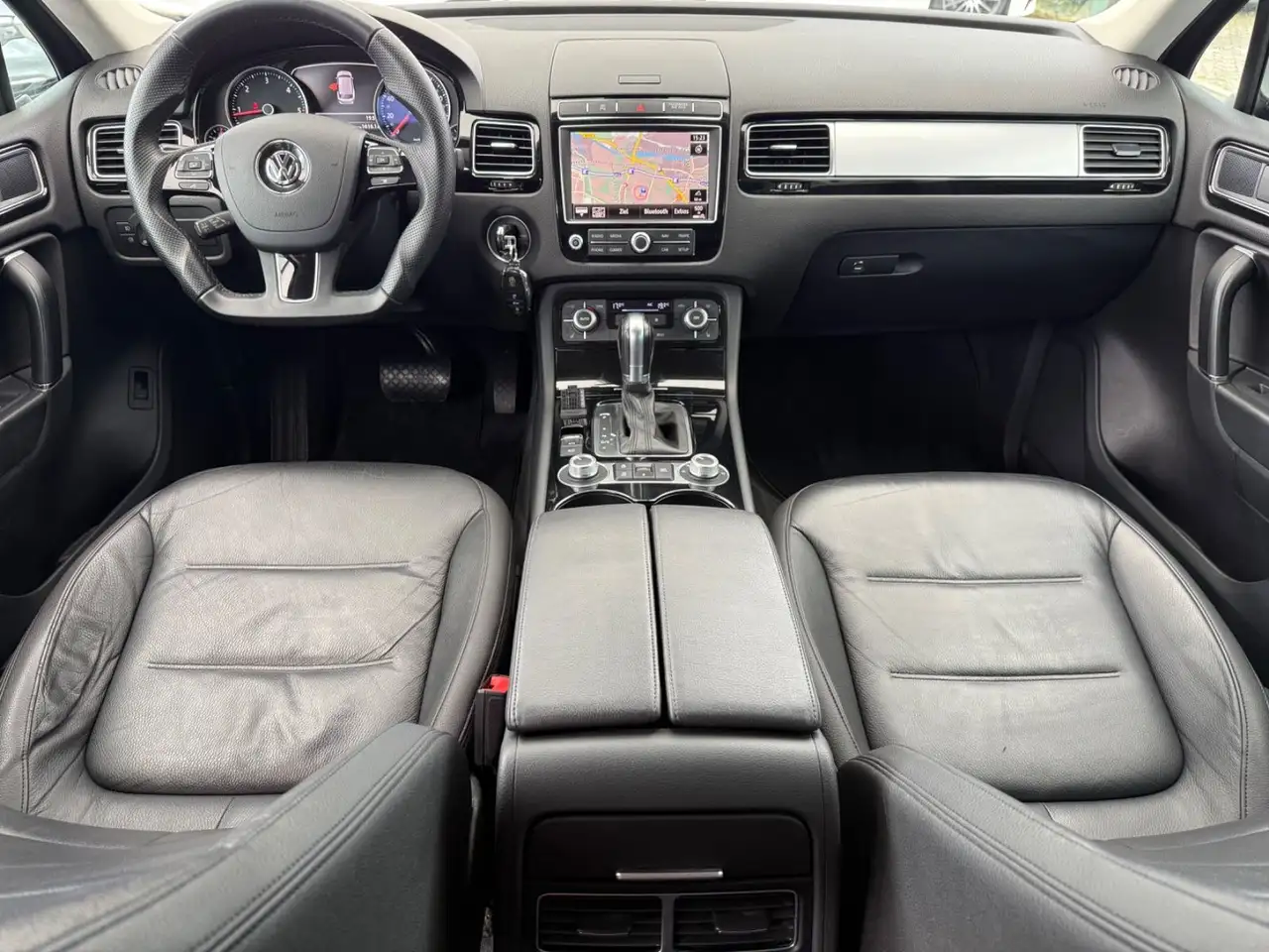 Volkswagen Touareg 13